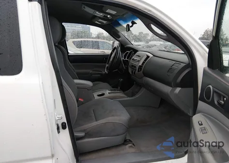 2006 Toyota Tacoma Prerunner V6 from USA, damaged, VIN 5TETU62N66Z175486